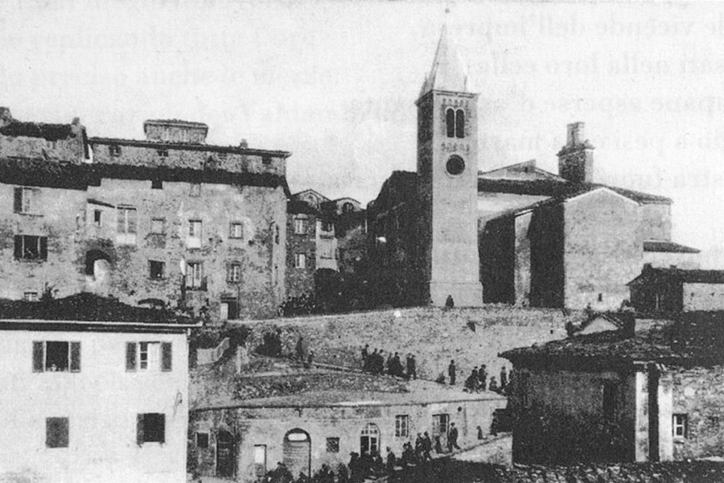 Foto storica campanile Ambra